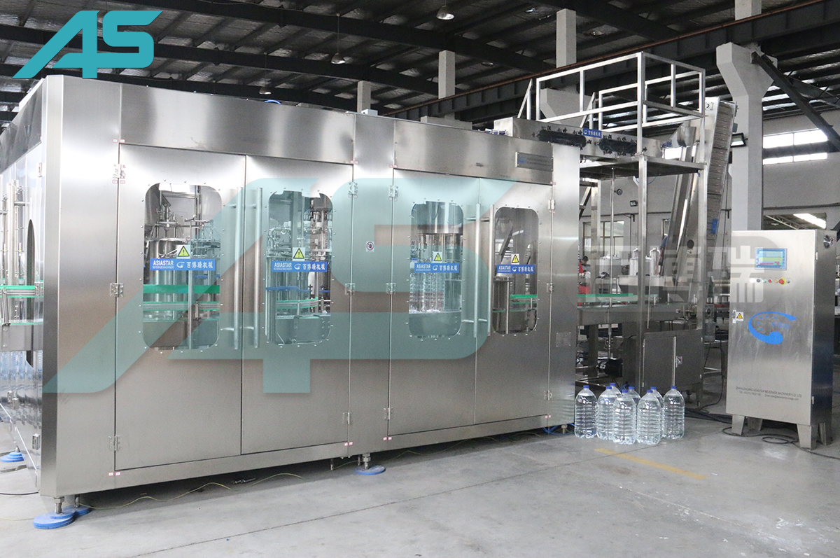 10-15L礦泉水灌裝機(jī)